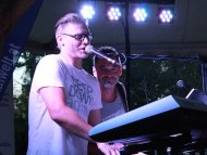 Thomas und Martin auf einer Firmenfeier als Band